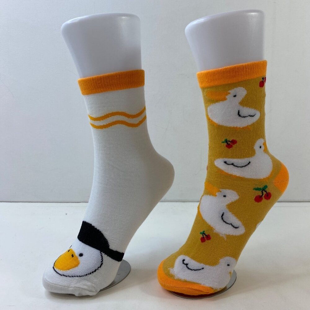 Unisex Crew Socks Set 2 Duck Cherry Print Orange White Black Red